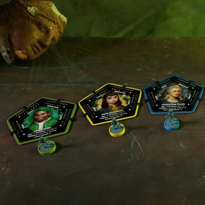 F4541-AH-BETRAYAL-AT-HOUSE-ON-THE-HILL_03_pos02.jpg