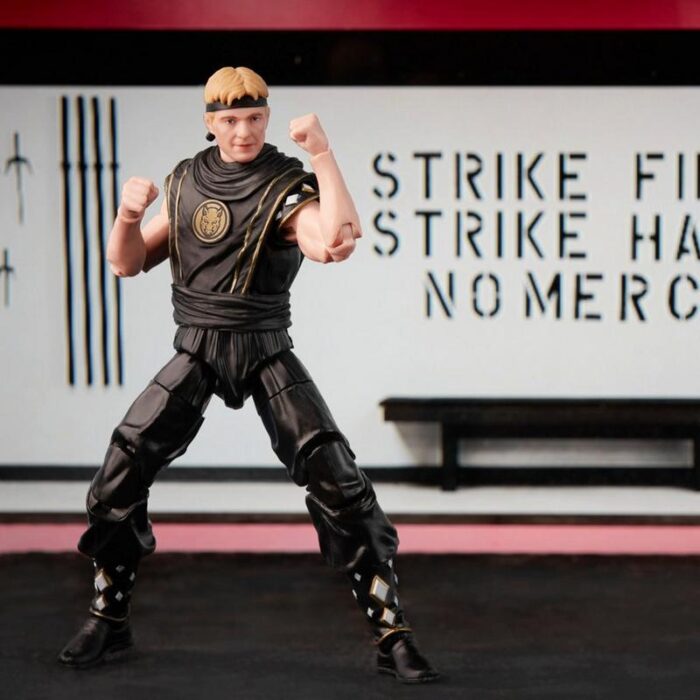 F7769Diorama2_pos01.jpg