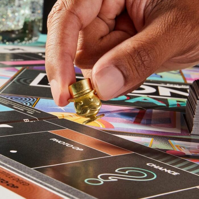 G1298_LS_GMS_MONOPOLY_BOARD_CRAWL_0159_2000px_300DPI.jpg