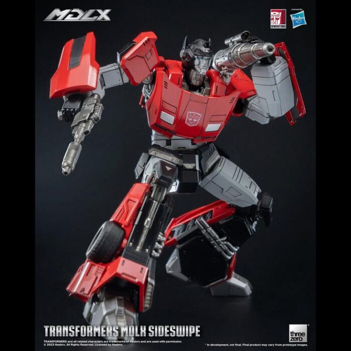 HPK0300000_Transformers_MDLX_Sideswipe_14_pos14_withclip.jpg